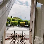 La Nicchia Apartment *